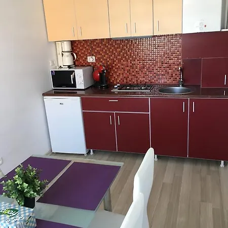 Rubin Si Safir Apartment *